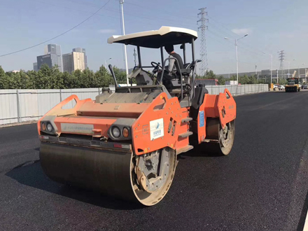 郑州公路沥青路面平整度施工工艺分析
