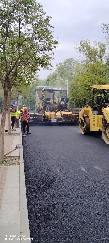 郑州彩色沥青混凝土路面主要性能特点