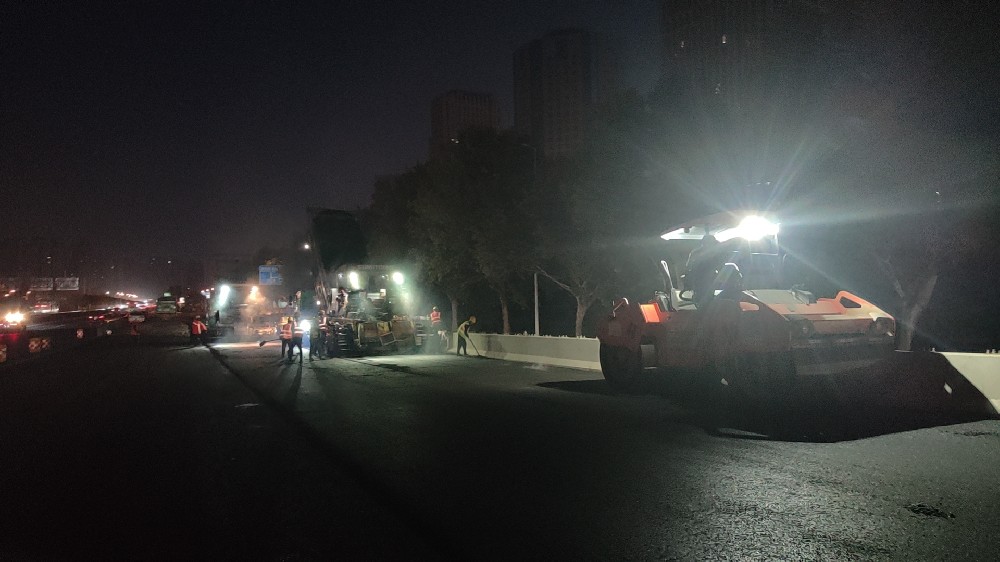 郑州新郑沥青路面裂缝的成因——郑州新郑沥青路面