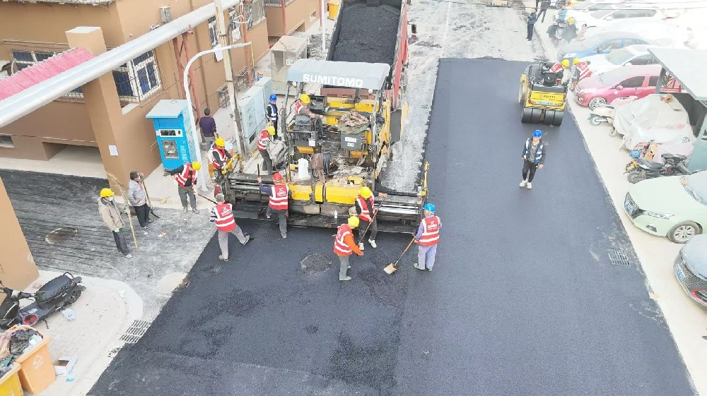 郑州沥青路面：守护城市安全的钢铁卫士