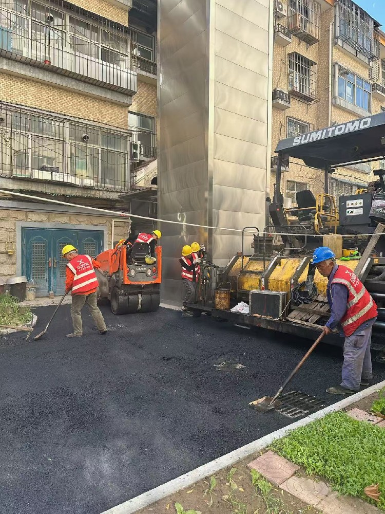 郑州沥青搅拌站，是道路建设领域的中流砥柱。