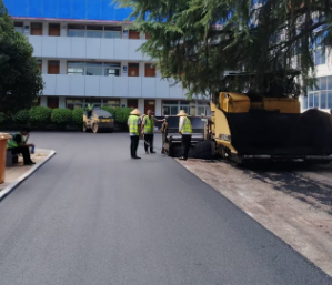 郑州沥青路面施工厂家畅行无忧的沥青路面缔造者