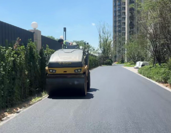 郑州沥青混凝土路面施工，助力城市交通品质飞跃