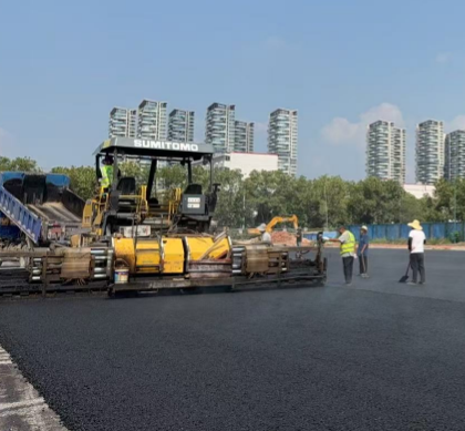 郑州沥青路面的“粘合剂”：沥青质量里的大学问