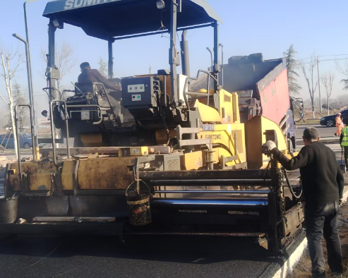 专业沥青施工，选对厂家是关键！